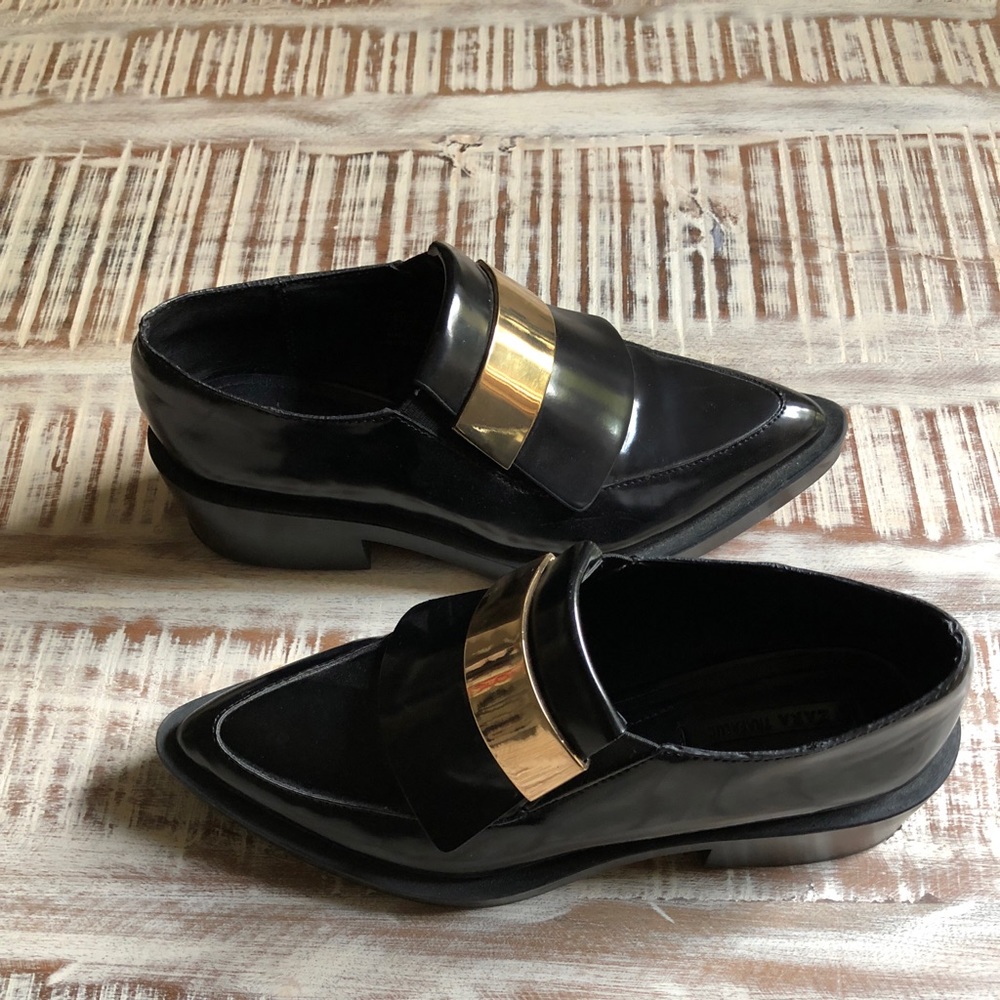 Zara Loafers size 37
